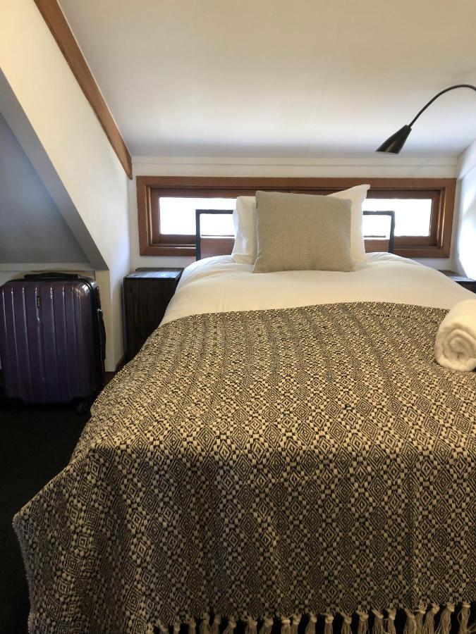 The Joint Bed & Breakfast Hakuba Bagian luar foto