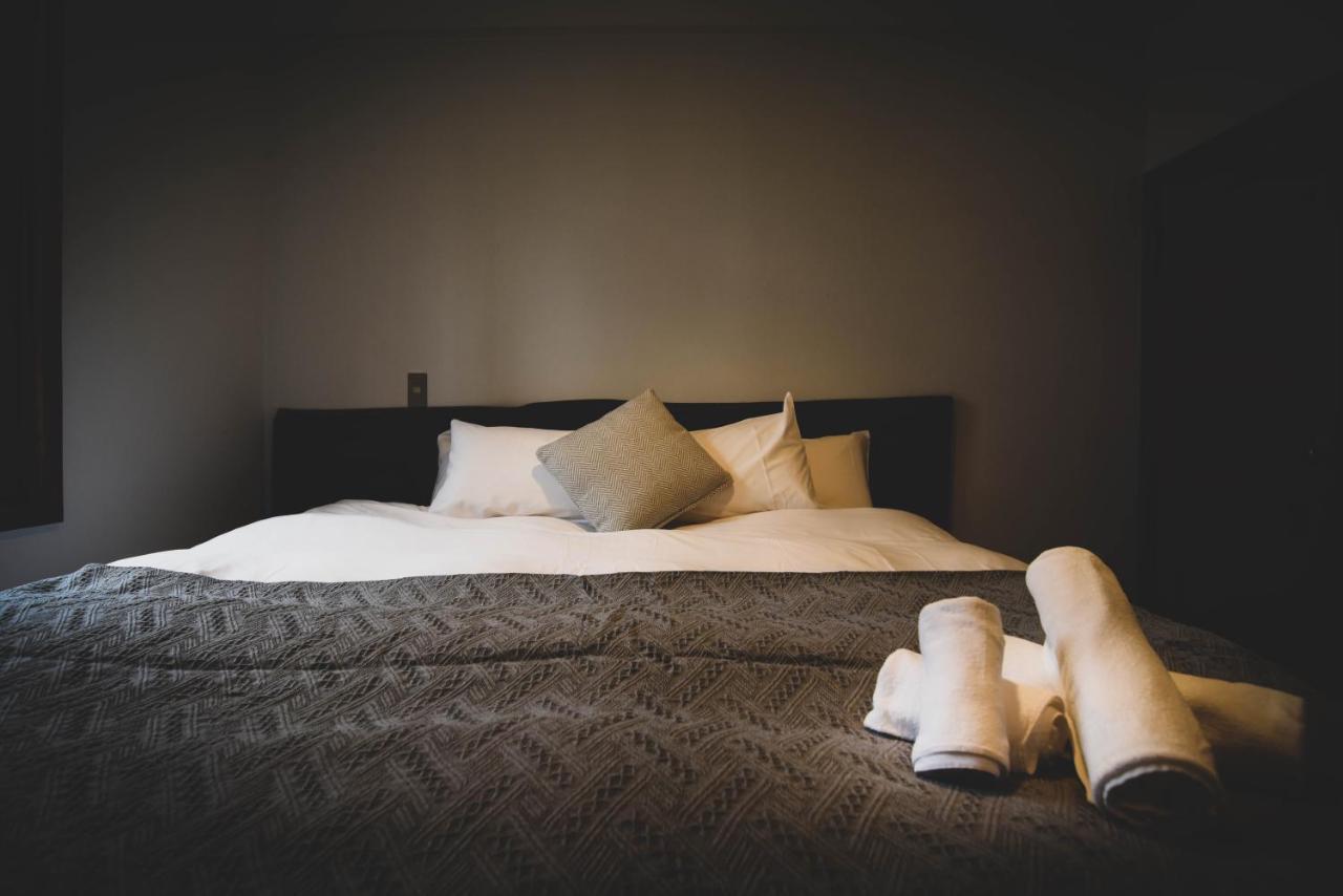 The Joint Bed & Breakfast Hakuba Bagian luar foto